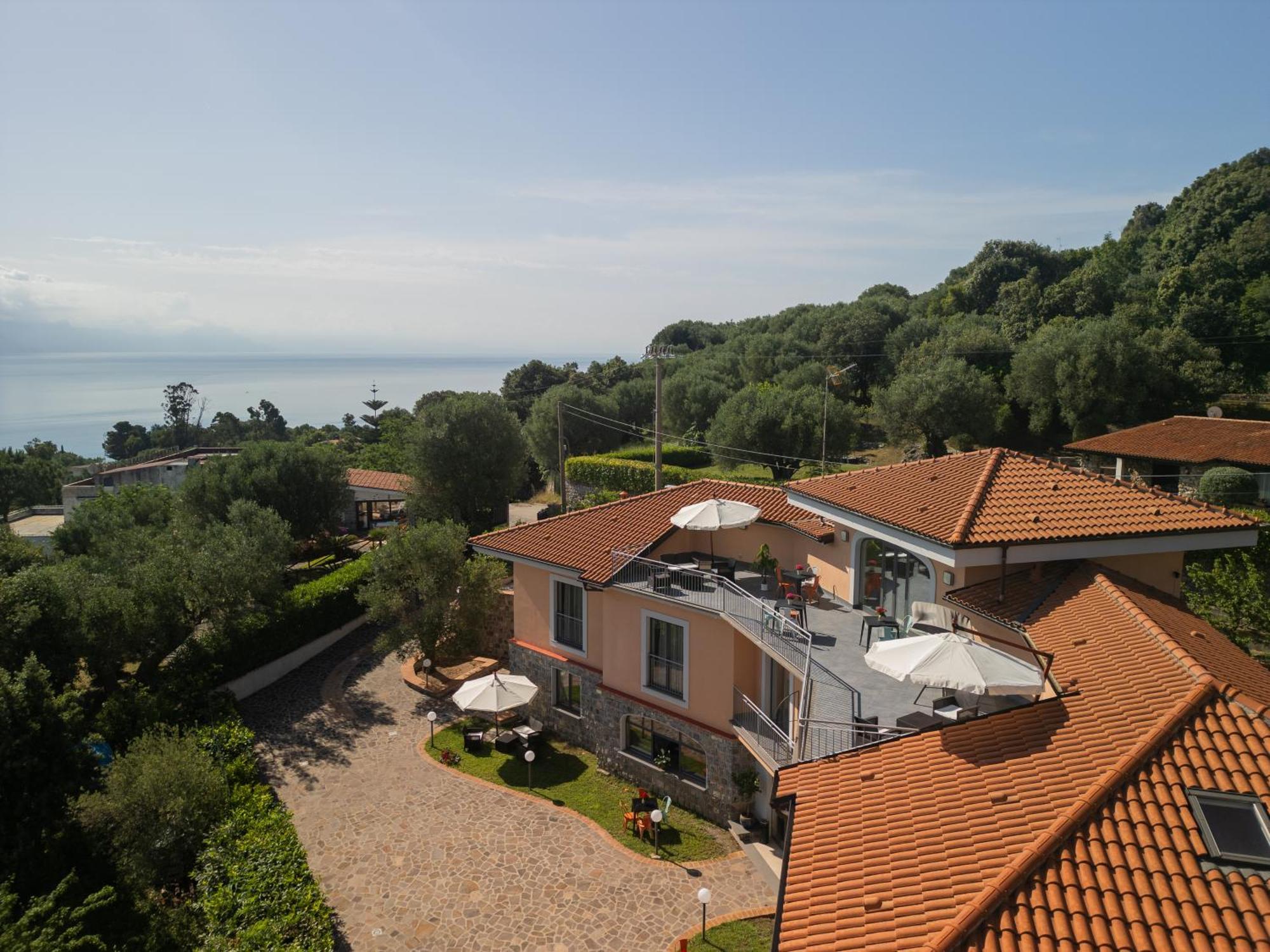 Hotel Scario Club San Giovanni a Piro Zewnętrze zdjęcie