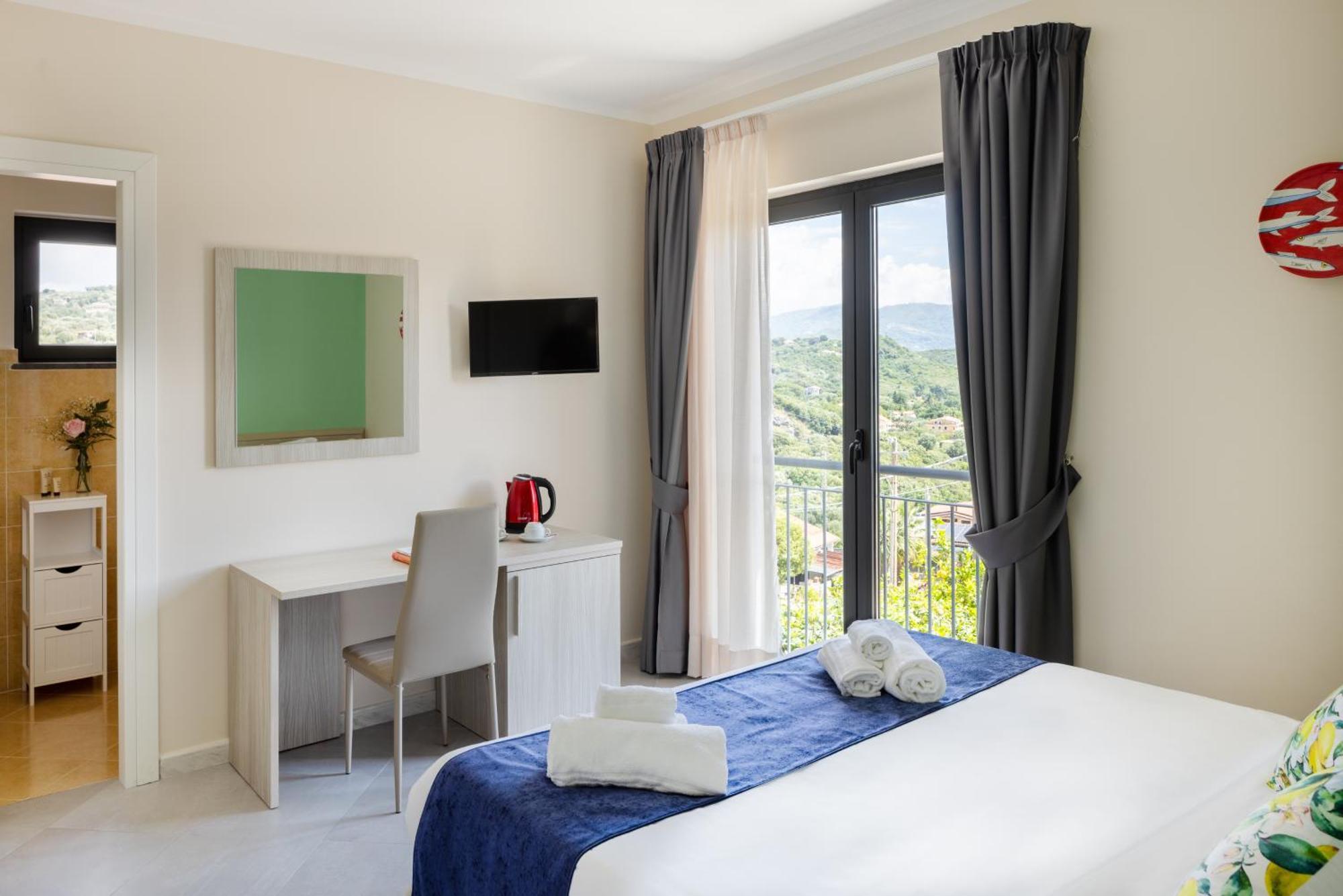 Hotel Scario Club San Giovanni a Piro Zewnętrze zdjęcie