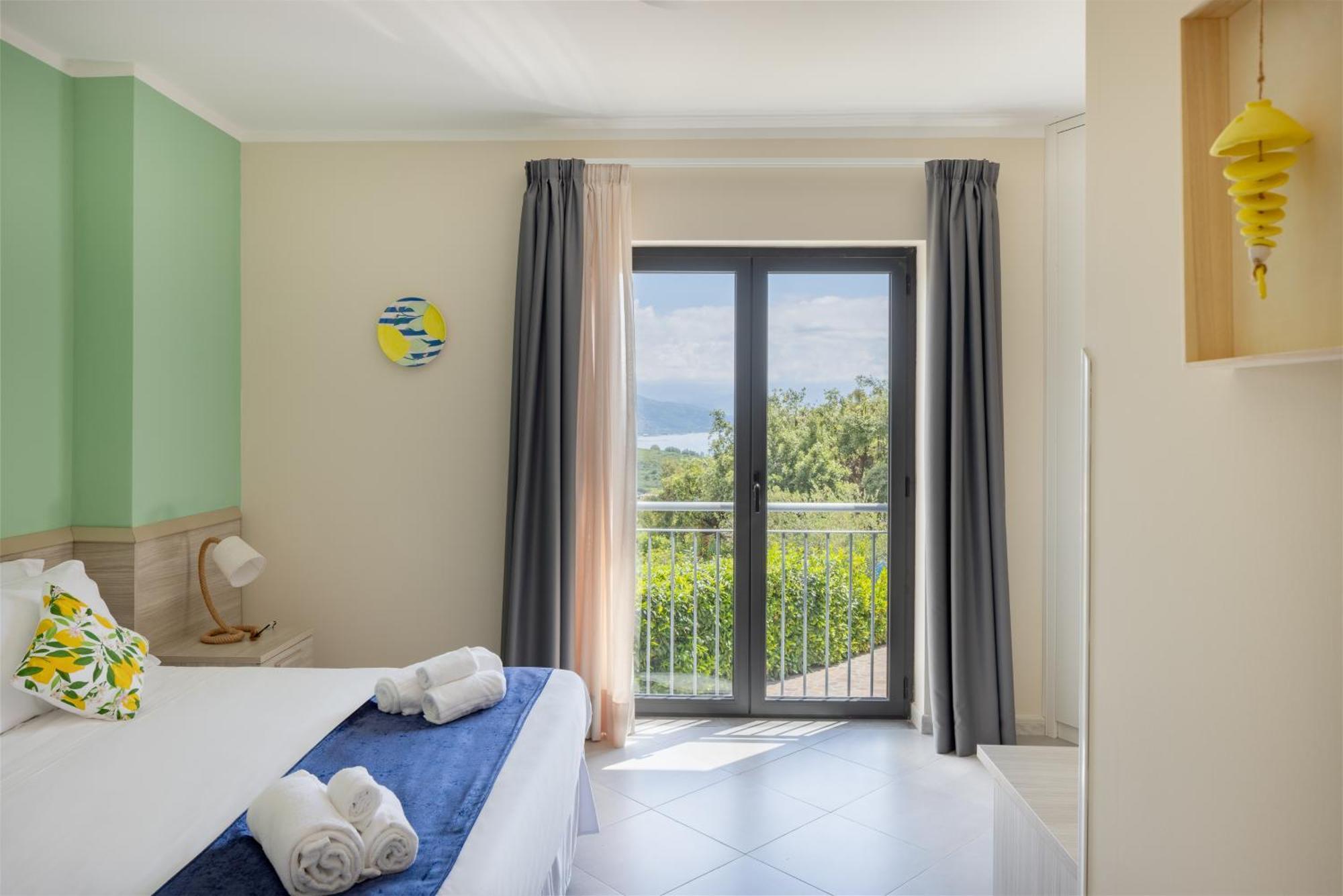 Hotel Scario Club San Giovanni a Piro Zewnętrze zdjęcie