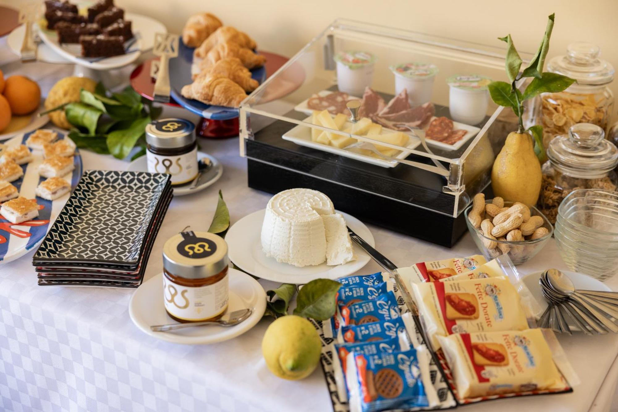 Hotel Scario Club San Giovanni a Piro Zewnętrze zdjęcie