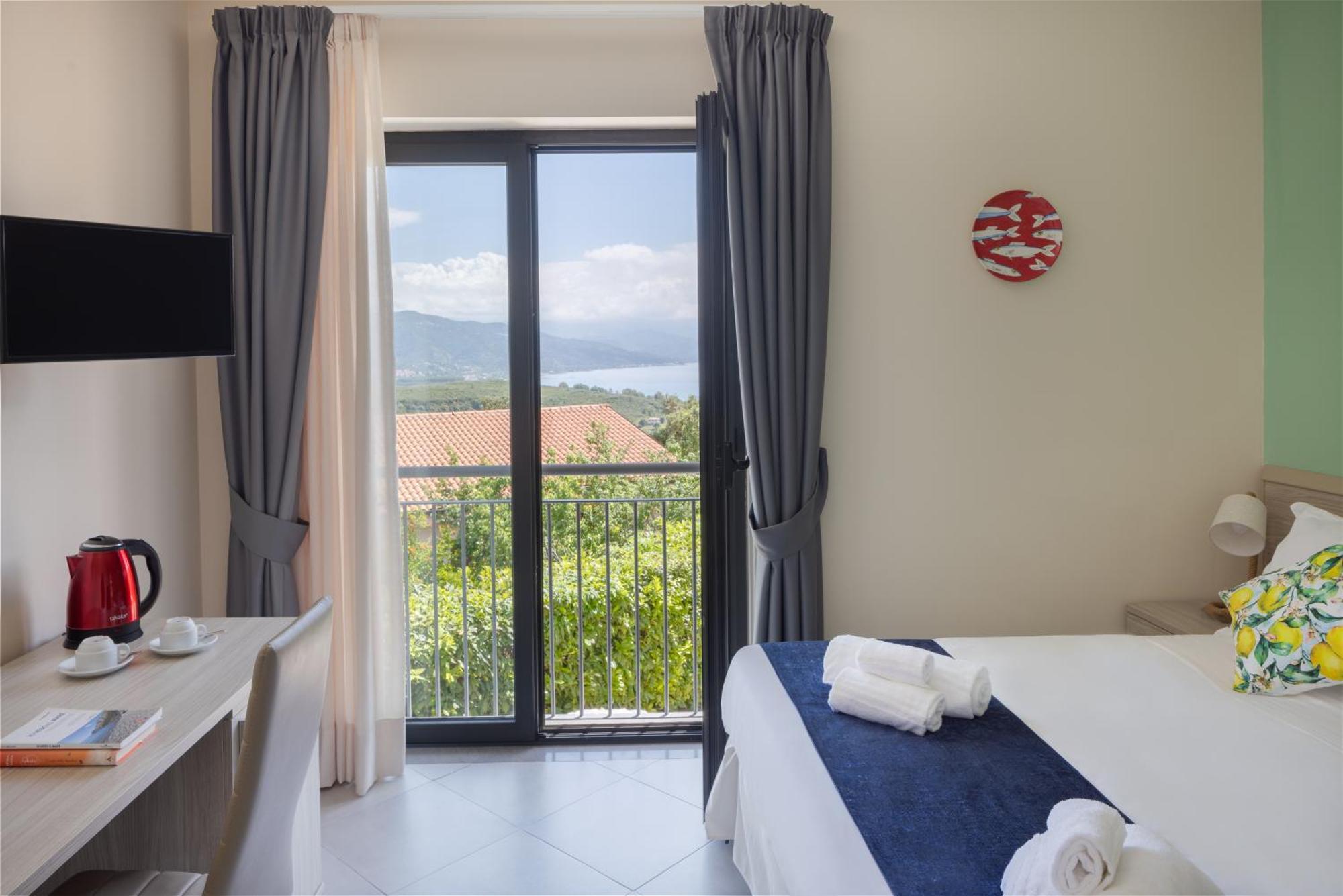 Hotel Scario Club San Giovanni a Piro Zewnętrze zdjęcie